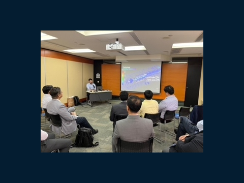 Association Seminar “Increasing the Energy Efficiency of Ships through Drag Reduction” by 13 Mari, past winner of the Captain’s Table in 2021 協會研討會，主題 ：“通過減少阻力提高船舶的能源效率”，由 2021 年船長榜冠軍 13 Mari 主講